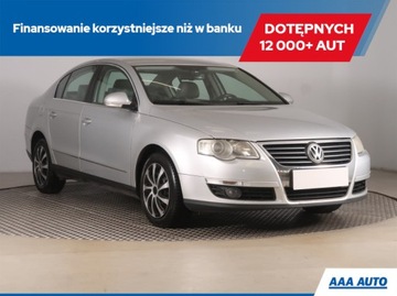 Volkswagen Passat B6 Sedan 2.0 TDI 140KM 2007 VW Passat 2.0 TDI, Navi, Klima, Klimatronic