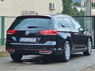 Volkswagen Passat B8 Variant 2.0 TDI BlueMotion SCR 150KM 2017 Volkswagen Passat Variant 2.0 TDI SCR DSG, zdjęcie 4