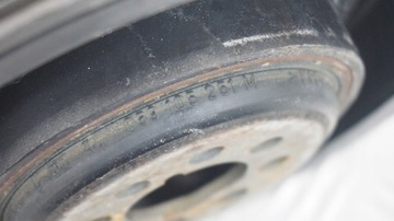 AUDI A4 B6 2.5 TDI KOLO ŘEMENICE KLIKOVÉ HŘÍDELE 059105251M