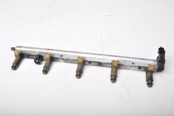 VOLVO S40 2.4 B LISTWA WTRYSKOWA WTRYSK 0261230109