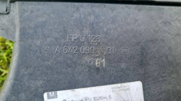 MERCEDES E TŘÍDA W212 NOVÁ ORIGINÁLNÍ POUZDRO FILTRU A6420903501