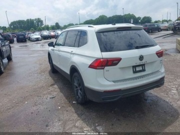 Volkswagen Tiguan II 2022 Volkswagen Tiguan 2022 Volkswagen Tiguan 2.0T SE 4MOTION 2.0 Benzyna 184KM, zdjęcie 3