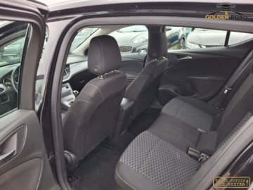 Opel Astra K Hatchback 5d 1.6 CDTI 95KM 2016 Opel Astra 1,6 cdti klima elektryka wspomaganie alu navi oplacona 1.6, zdjęcie 10