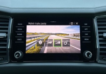 Skoda Kodiaq I SUV Facelifting 1.5 TSI 150KM 2023 Skoda Kodiaq Pakiet Comfort, ACC, CarPlay, GPS, Podgrzewane fotele, Kamera, zdjęcie 32
