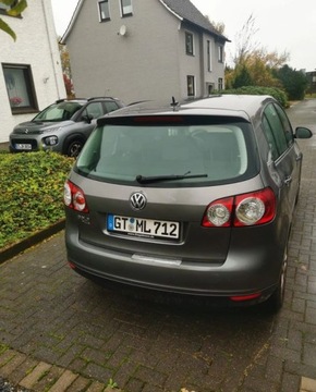 Volkswagen Golf Plus I 1.6 i 102KM 2006 Volkswagen Golf Plus 1.6BenzynaMpiniski przebiegsuper stan 1.6 Benzyna, zdjęcie 4