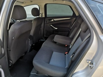 Ford Mondeo IV Hatchback 2.0 Duratorq TDCi DPF 140KM 2014 Ford Mondeo 2.0TDCI 140KM # Klima # Ledy #, zdjęcie 13