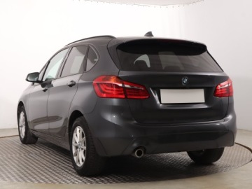 BMW Seria 2 G42-U06 Active Tourer 1.5 218i 136KM 2021 BMW 2 Active Tourer 218i Active Tourer, Automat, zdjęcie 3
