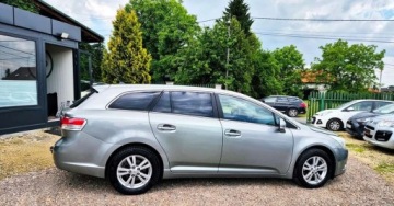 Toyota Avensis III Wagon 2.0 Valvematic 152KM 2010 Toyota Avensis BENZYNA NAWIGACJA KAMERA super okazja ASO Toyota, zdjęcie 9