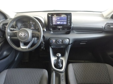 Toyota Yaris IV Hatchback 1.5 Dynamic Force 125KM 2022 Toyota Yaris 1.5 VVT-i/125KM/Salon Polska/ I Wł.w, zdjęcie 17
