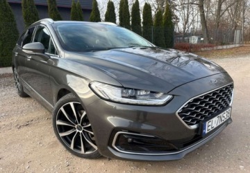 Ford Mondeo V Kombi Facelifting 2.0 EcoBlue 190KM 2019 Ford Mondeo Ford Mondeo 2.0 EcoBlue Vignale AWD 2.0 Diesel 190KM, zdjęcie 4