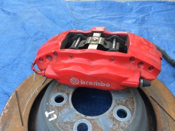 DODGE CHALLENGER 6.4 SRT TŘMENY BREMBO 4 PÍSTKY