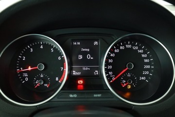 Volkswagen Polo V Hatchback 3d Facelifting 1.2 TSI BlueMotion Technology 90KM 2016 VW Polo 1.2 TSI, Salon Polska, Serwis ASO, Klima, zdjęcie 7