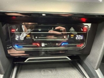 Volkswagen Arteon Fastback Facelifting 2.0 TDI 200KM 2021 Volkswagen Arteon 2.0TDI 200KM R-L 4X4 DSG Kamera ACC DCC Keyless NiskPrze, zdjęcie 18