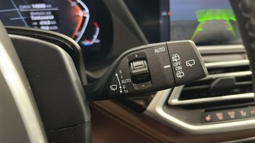 BMW X5 G05 SUV 3.0 30d 286KM 2021 BMW X5 xDrive30d mHEV sport-aut oś skrętna hak, zdjęcie 23