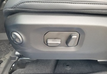 Jeep Wrangler IV 80th Anniversary 2d  Seria 6 2.0 GME Turbo 272KM 2025 Jeep Wrangler ICE my25 SAHARA GME 2.0 Turbo 272 KM ATX 4WD 2.0 Benzyna, zdjęcie 16