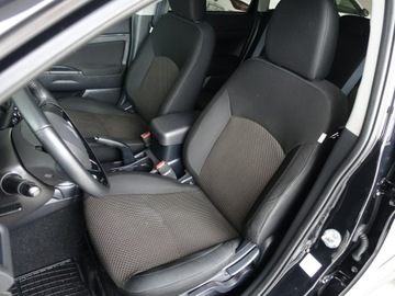 Mitsubishi ASX I SUV Facelifting 2016 1.6 117KM 2017 Mitsubishi ASX 1.6 Ben.117KM/Alu, zdjęcie 13