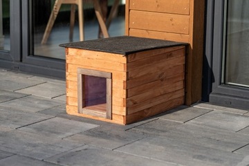 Конура для кошки, маленькой собачки, полностью утепленная, поставляется целиком, польский продукт.