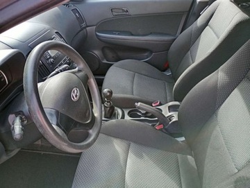 Hyundai i30 I CW Facelifting 1.4 DOHC 109KM 2010 Hyundai i30 1.4i 16v PROSTA benzyna KLIMATYZACJA stan IDEALNY BEZ rdzy 1.4, zdjęcie 29