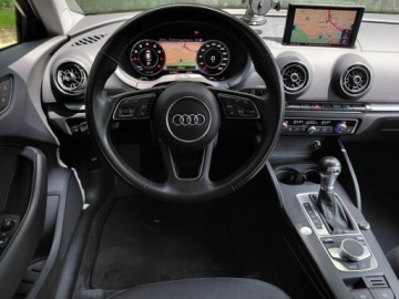 Audi A3 8V Sportback 5d Facelifting 1.5 35 TFSI 150KM 2020 Audi A3 Sportback VIRTUAL PHONE BOX LED 1.5 Benzyna 150KM, zdjęcie 19