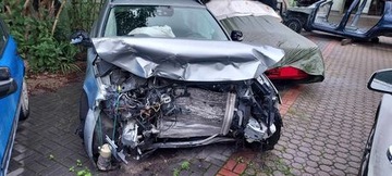 Volvo V70 III Kombi 2.4 D5 215KM 2013 Volvo V70 diesel przebieg 122000km uszkodzony na części