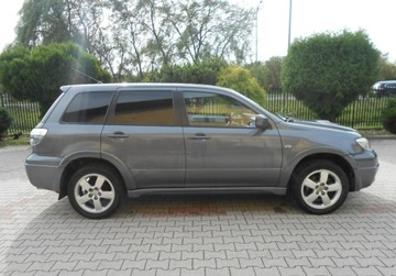 Mitsubishi Outlander I 2.0 i 16V 4WD Turbo 202KM 2005 Mitsubishi Outlander Mitsubishi Outlander I, zdjęcie 7