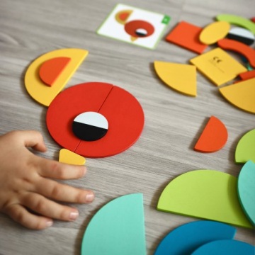 ДЕРЕВЯННАЯ ЛОГИЧЕСКАЯ ПАЗЛ МОНТЕССОРИ