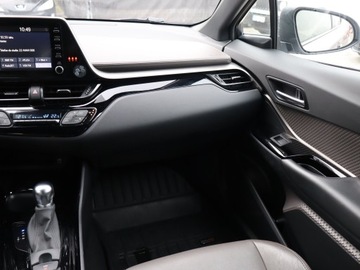 Toyota C-HR I Crossover Facelifting 2.0 Hybrid Dynamic Force 184KM 2020 Toyota C-HR 2.0 Hybrid, Salon Polska, Serwis ASO, zdjęcie 7