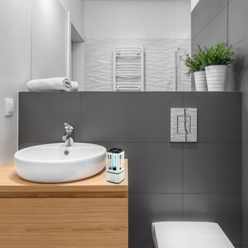 УФ-ЛАМПА ПОРТАТИВНАЯ СТЕРИЛИЗАЦИЯ ОЗОНИРОВАНИЕ ПРОТИВ БАКТЕРИЙ ВИРУСОВ КЛЕЩЕЙ