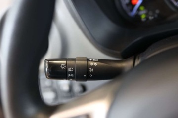 Toyota Yaris III Hatchback 5d Facelifting 2017 1.0 VVT-i 72KM 2020 Toyota Yaris 1.0 Active Benzyna 72KM, zdjęcie 31