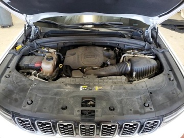 Jeep Grand Cherokee IV 2022 Jeep Grand Cherokee 2022 JEEP GRAND CHEROKEE L SUMMIT 5.7 Benzyna 360KM, zdjęcie 12