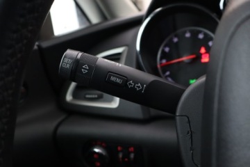 Opel Astra J Hatchback 5d 1.4 Turbo ECOTEC 140KM 2012 Opel Astra 1.4 T, Klima, Tempomat, Parktronic, zdjęcie 17