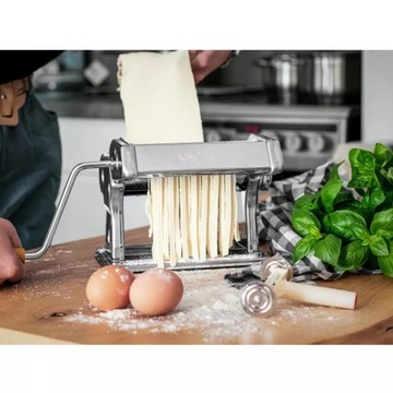 РУЧНАЯ ПАСТА-МАШИНА ДЛЯ ПЕЛЬМЕННОГО ТЕСТА