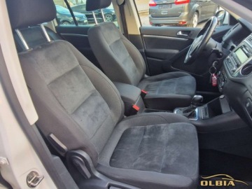 Volkswagen Tiguan I SUV Facelifting 2.0 TSI 180KM 2011 Volkswagen Tiguan Automat 4x4 Hak Panorama I Wlasciciel 2.0 Benzyna 180KM, zdjęcie 25