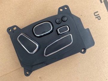 PANEL FOTELA PRAWEGO JAGUAR XJ X351 AW93-14B566-MA