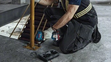 УДАРНЫЙ гайковерт BOSCH PRO AKU GDS 18V-400 + КОРПУС