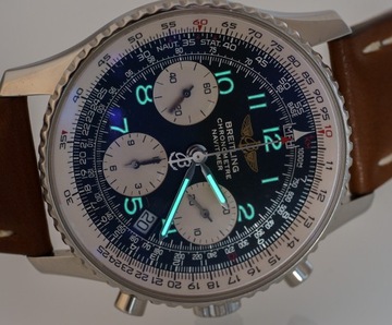 BREITLING Navitimer A23322 42 mm