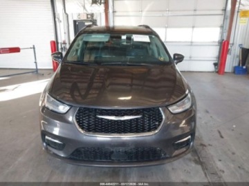 Chrysler Pacifica II 2022 Chrysler Pacifica Touring L, 2022r., 3.6L 3.6 Benzyna 287KM, zdjęcie 6