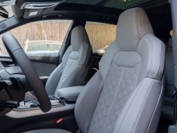 Audi Q7 II SUV Facelifting  3.0 50 TDI 286KM 2026 AUDI Q7 50 TDI quattro S Line Suv 3.0 (286KM) 2026, zdjęcie 3