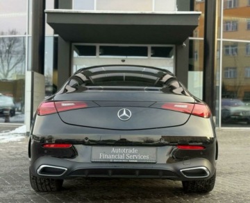 Mercedes CLE Coupe 2.0 200 204KM 2024 Mercedes-Benz CLE CLE200 AMG - bezowe wnetrze 2.0 Benzyna 204KM, zdjęcie 4