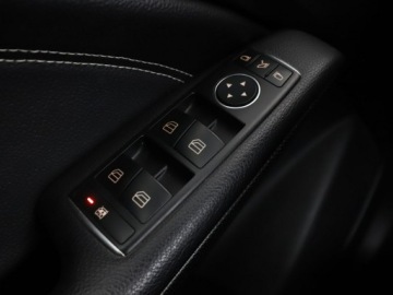 Mercedes CLA C117 2018 Mercedes CLA 180 automat full LED półskóra navi, zdjęcie 33