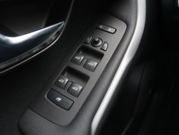 Volvo S40 II 1.6 D2 115KM 2012 Volvo V40 1.6 D2, Klima, Klimatronic, Tempomat, zdjęcie 16