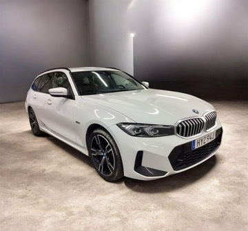 BMW Seria 3 G20-G21 Touring 2.0 330e 292KM 2023 BMW Seria 3 M SPORT 4x4 Shadow Line FV 23 2.0 Hybryda Plug-in 292KM, zdjęcie 2