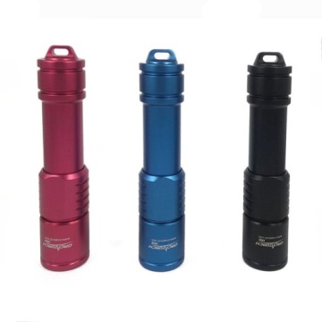 Фонарь D520 красный - OrcaTorch - DiveMarket