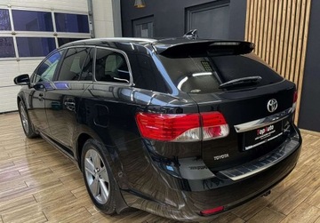 Toyota Avensis III Wagon Facelifting 1.8 Valvematic 147KM 2015 Toyota Avensis 1.8 147KM SKORAALCANTARA kamera manual BEZWYPADKOWA, zdjęcie 8