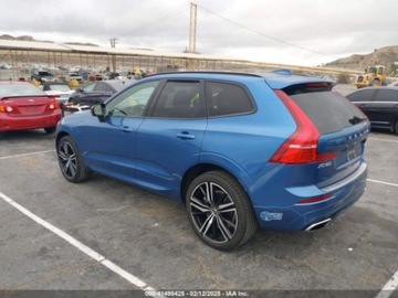 Volvo XC60 II Crossover 2.0 B6 Benzynowy Mild Hybrid 314KM 2021 Volvo XC 60 T8 R-Design 2021 2.0l 2.0 Hybryda Plug-in 313KM, zdjęcie 3