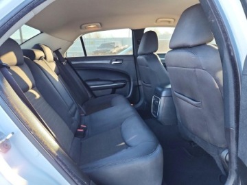 Chrysler 300C II 2021 Chrysler 300 2021 CHRYSLER 300 TOURING 3.6 Benzyna 292KM, zdjęcie 18