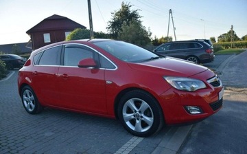 Opel Astra J Hatchback 5d 1.6 Turbo ECOTEC 180KM 2010 Opel Astra 1.6TB Automat Klima Sprowadzony Oplacony 1.6 Benzyna 180KM, zdjęcie 5