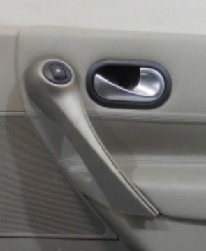 PANEL + RAMKA SZYBA SZYBY PASAŻERA MEGANE II PIŁA