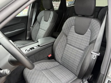 Volvo XC60 II Crossover Plug-In Facelifting 2.0 T6 350KM 2023 Volvo XC 60 T6 Plug-In Hybrid | AWD | Core | FV23%, zdjęcie 21