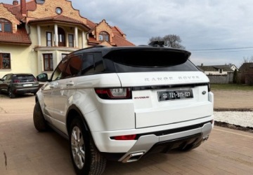 Land Rover Range Rover Evoque I SUV 5d Facelifting 2.0D TD4 150KM 2017 Land Rover Range Rover Evoque 2.0 Diesel 150KM, zdjęcie 16